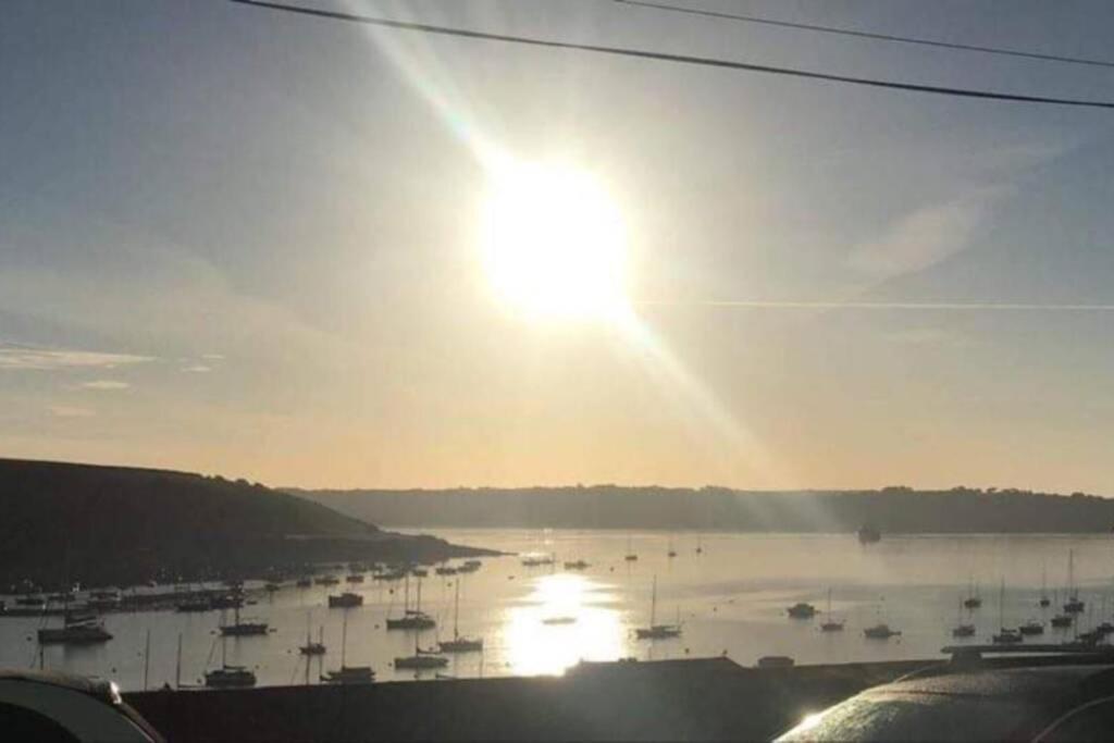 Stunning Views Over The Beautiful Falmouth Harbour ภายนอก รูปภาพ